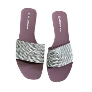 NEW Wild Diva Lounge Rhinestone Slides
